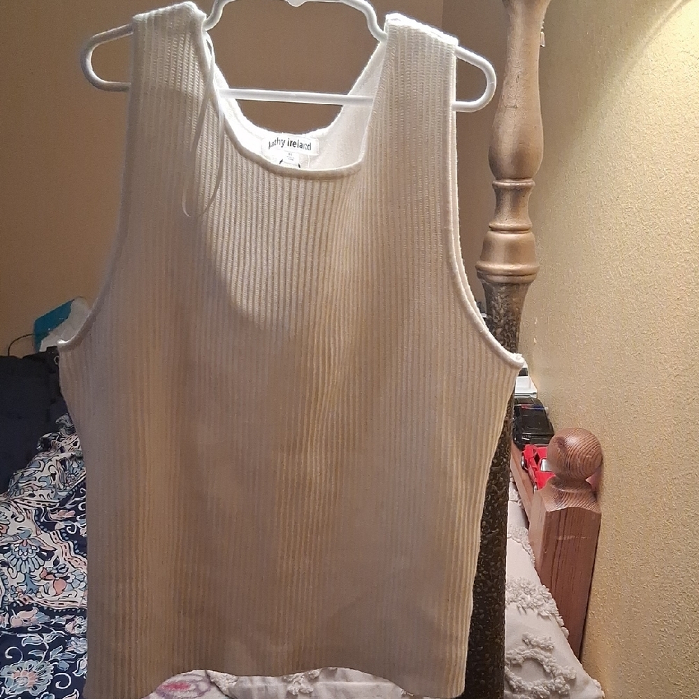 Kathy Ireland Cream Ribbed Tank Top